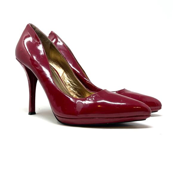 BCBGeneration Red Patent Leather High Heels Woman’s Size 9B Pointed Toe - Picture 1 of 10